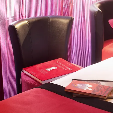 Hotel Montmartre Mon