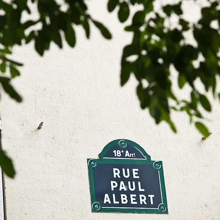 Hotel Montmartre Mon