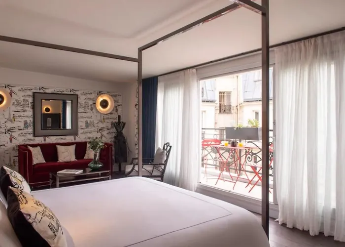 Hotel Montmartre Mon 4*