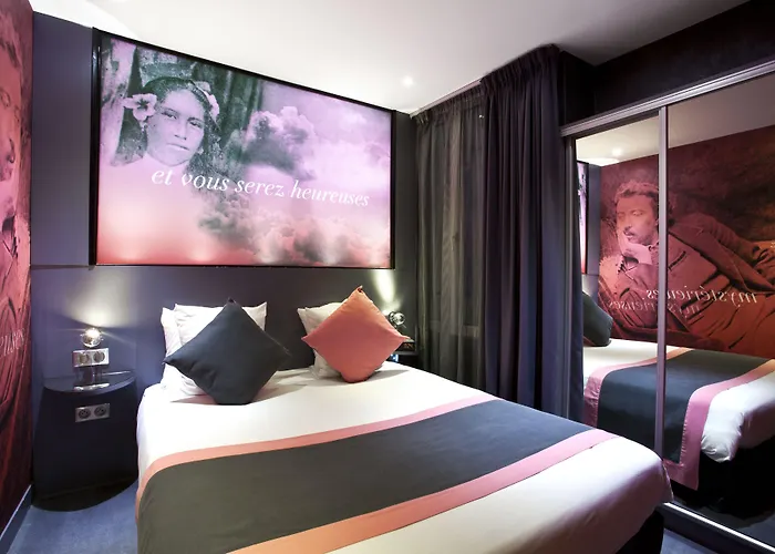 Hotel Montmartre Mon 4*