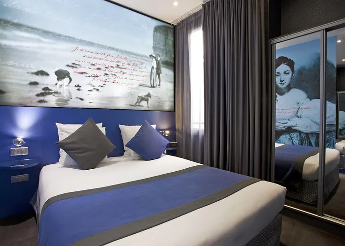 Hotel Montmartre Mon