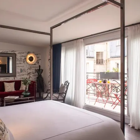 Hotel Montmartre Mon 4*