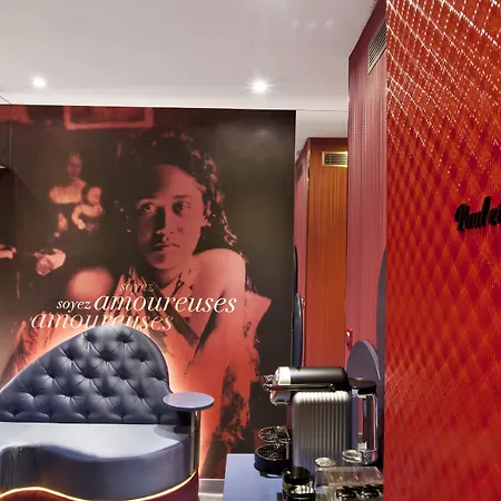 Hotel Montmartre Mon 4*