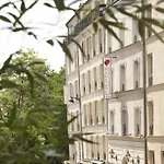 Montmartre Mon 4*